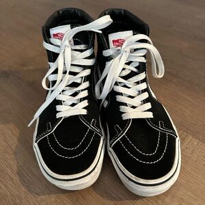 Vans: Sk8-Hi Shoe